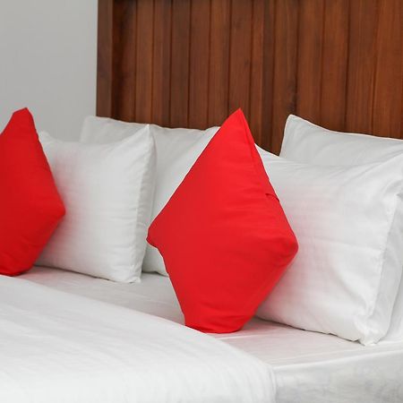 Capital Wind Kalpitiya "Wind Beach" Εξωτερικό φωτογραφία